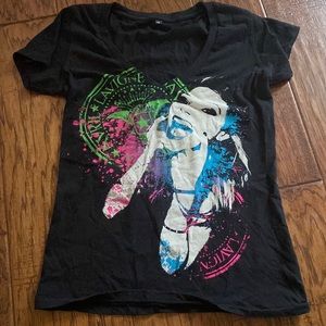 Avril Lavigne shirt